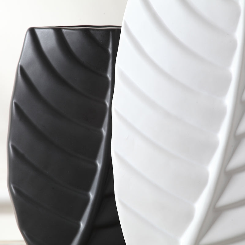 Modern Leaves Shape TV Cabinet Nordic Table Decorations Home Decor Luxury Ceramic Vase Modern Leaves Shape TV Cabinet Nordic Table Decorations Home Decor Luxury Ceramic Vase